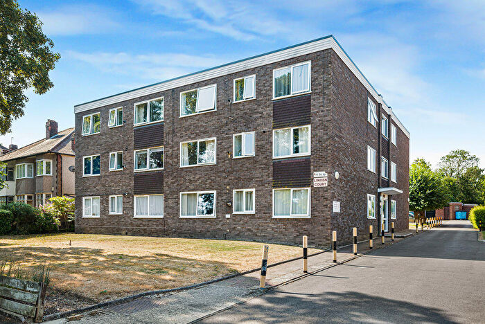 2 Bedroom Flat For Sale In Main Road, Sidcup, DA14