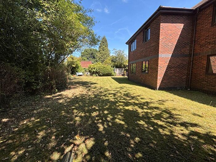 1 Bedroom Flat To Rent In Walmley, Sutton Coldfield, B76