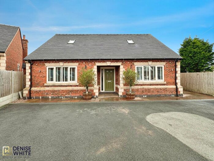 4 Bedroom Detached Bungalow For Sale In Moss Close, Dilhorne, Staffordshire, ST10