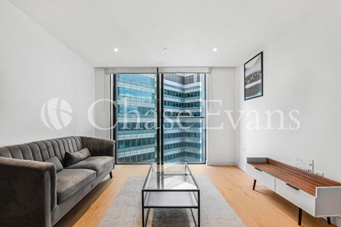 1 Bedroom Flat To Rent In South Quay, Marsh Wall, Canary Wharf, London, E14
