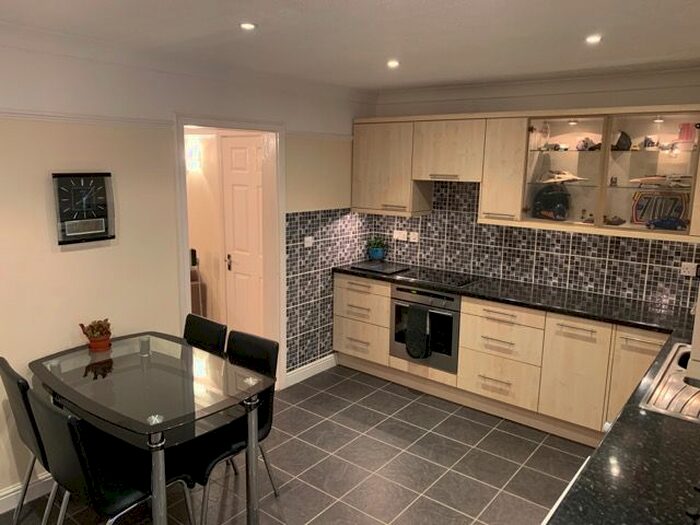 2 Bedroom Terraced House To Rent In Ennerdale Way, Thatcham, Berkshire, RG19