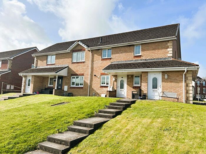 1 Bedroom Flat For Sale In Heol Y Bwlch, Bynea, Llanelli, Dyfed, SA14