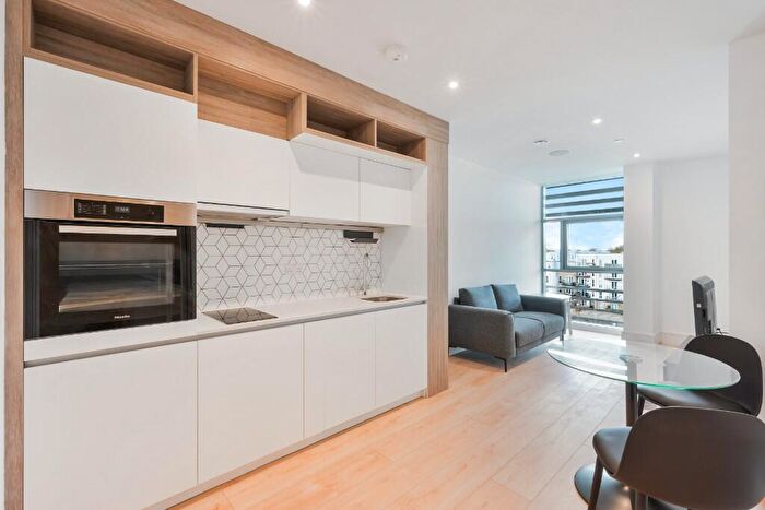 Studio To Rent In Station Road, Addlestone, Surrey, KT15