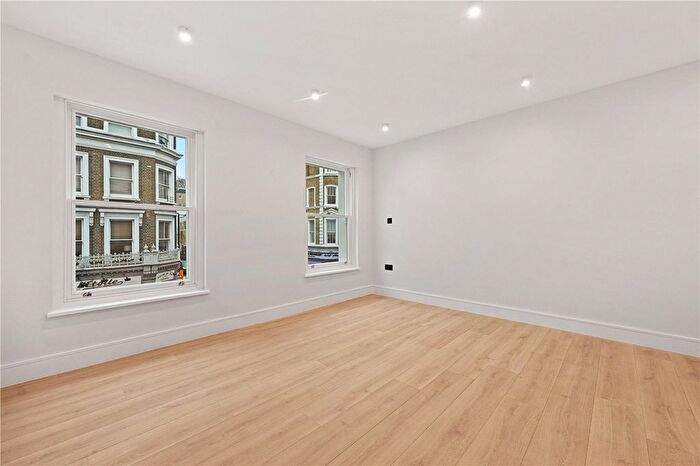 1 Bedroom Property To Rent In Westbourne Grove, London, W2