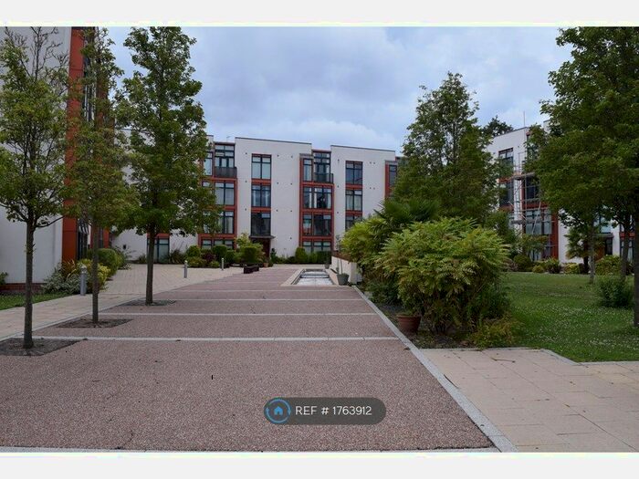 2 Bedroom Flat To Rent In Freshpool Way, Sharston, M22