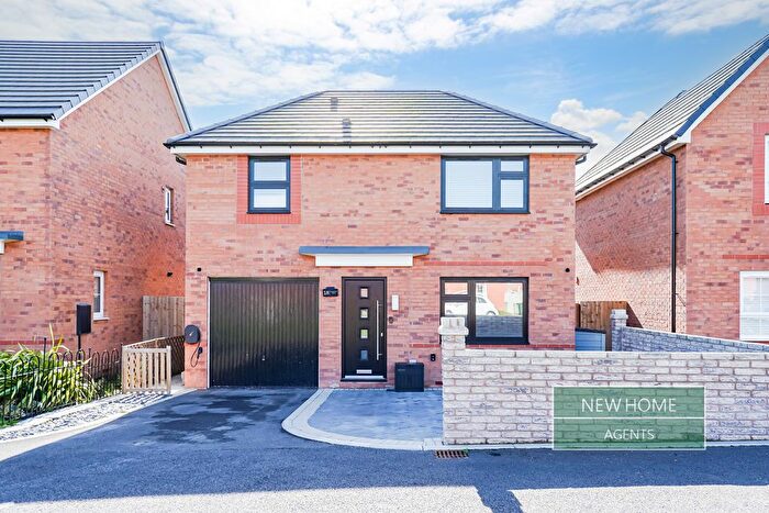 4 Bedroom Detached House For Sale In Calverton Drive, Southport, PR8