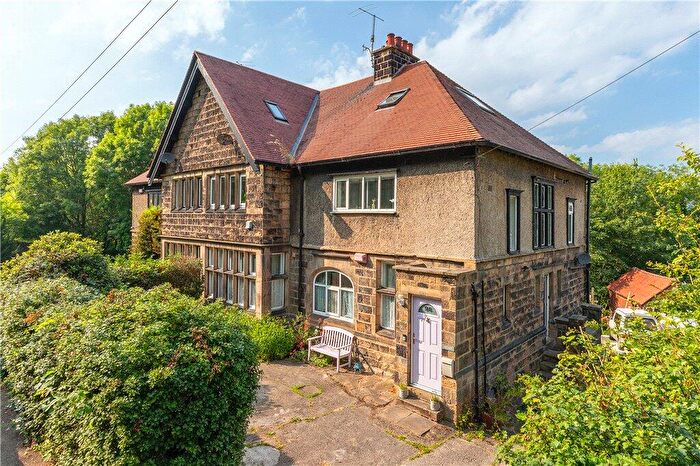 3 Bedroom Apartment For Sale In Leeds Road, Otley, West Yorkshire, LS21