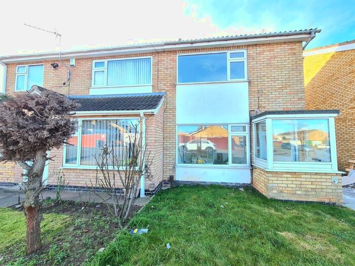 2 Bedroom Semi-Detached House To Rent In Kincaple Road, Leicester, LE4