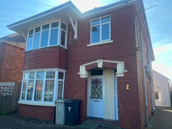 1 Bedroom Flat To Rent In Lawn Avenue, Skegness, PE25