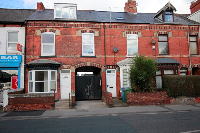 5 Bedroom Terraced House For Sale In Newcastle Avenue, Worksop, S80