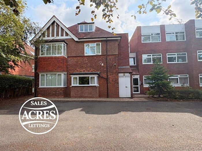 1 Bedroom Flat For Sale In Kenelm Road, Sutton Coldfield, B73