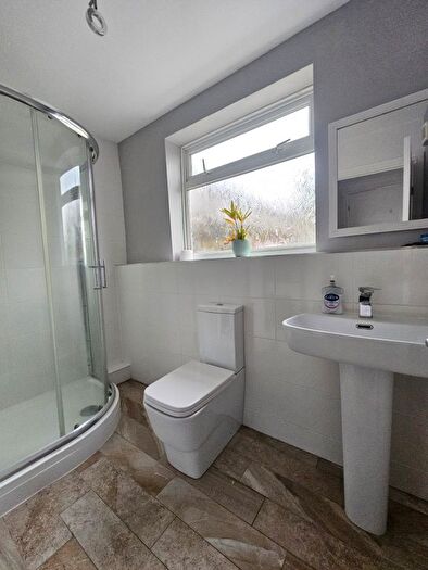 3 Bedroom Terraced House For Sale In Iorwerth Street, Swansea, SA5