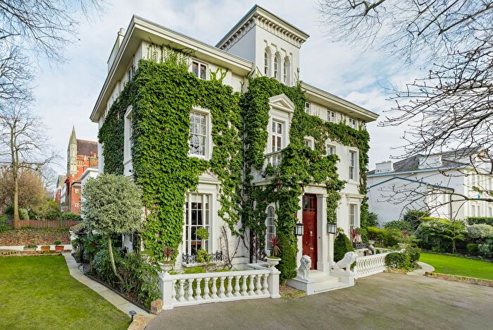 8 Bedroom Detached House For Sale In Park Place Villas, Little Venice, W2
