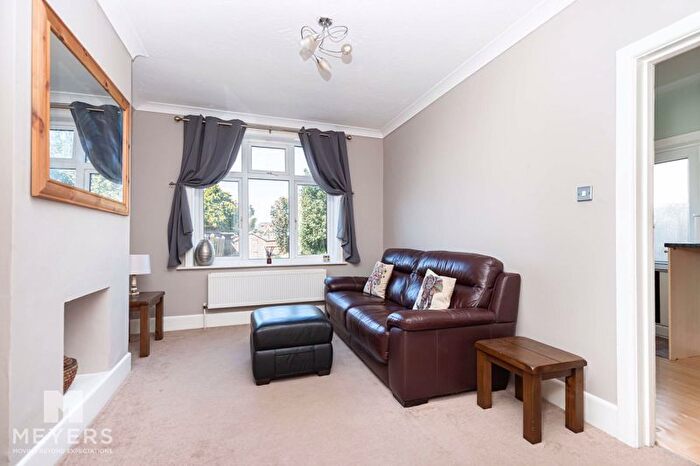 1 Bedroom Flat For Sale In Athelstan Road, Southbourne, BH6