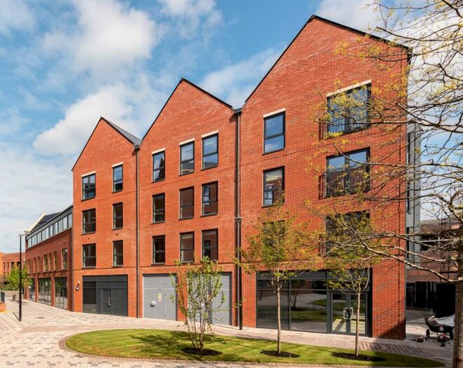 2 Bedroom Apartment To Rent In Bamboo Weavers Yard Newbury, RG14