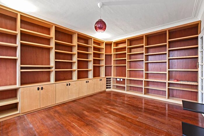 1 Bedroom Flat To Rent In Eton College Road, Belsize Park, London, NW3