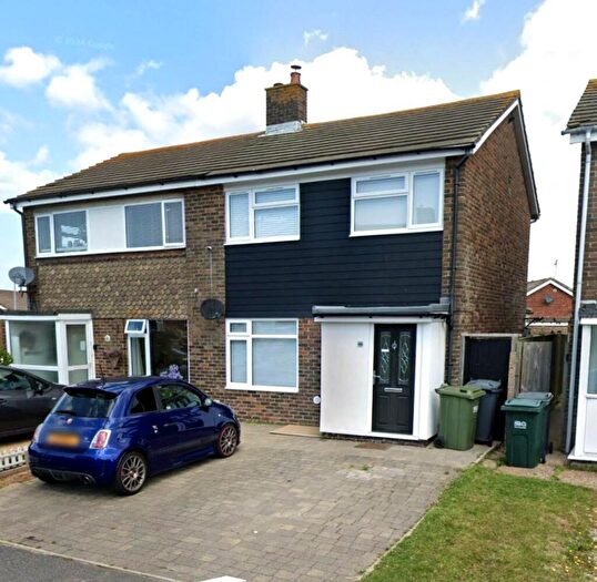 3 Bedroom Semi-Detached House To Rent In Swinburne Avenue, Eastbourne, BN22
