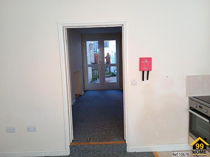 1 Bedroom Flat To Rent In West Street, Weston-super-Mare, North Somerset, BS29