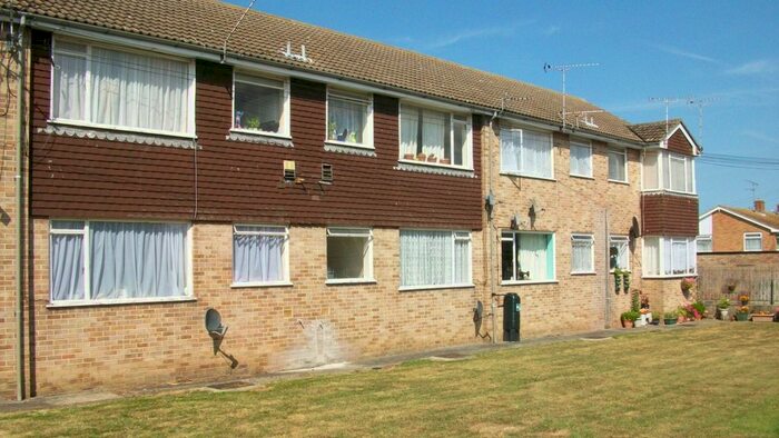 1 Bedroom Flat To Rent In Highgate Road, South Tankerton, CT5