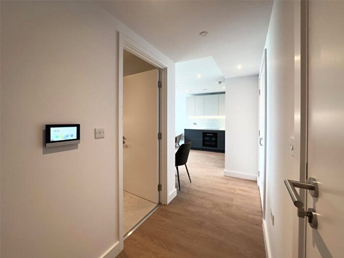 1 Bedroom Apartment To Rent In Dantzic Street, Park View, Manchester, M4