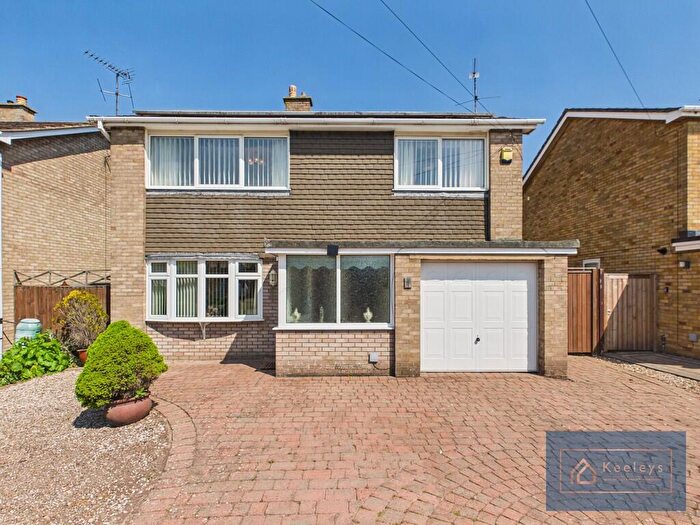 4 Bedroom Detached House For Sale In St. Andrews Way, Ely, CB6