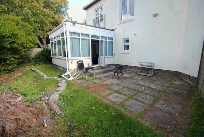 2 Bedroom Flat To Rent In Bed Ground Floor Flat In Meyrick Park - Rushton, BH3