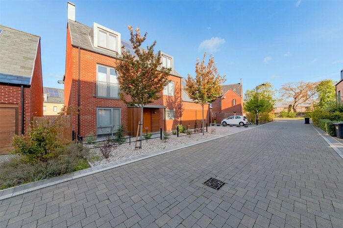 5 Bedroom Detached House To Rent In One Tree Road, Trumpington, Cambridge, Cambridgeshire, CB2