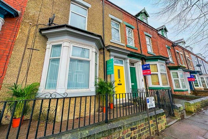 4 Bedroom Terraced House To Rent In Greenbank Road, Darlington, County Durham, DL3
