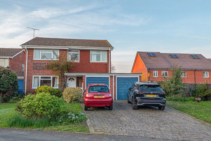 4 Bedroom Detached House For Sale In Elizabeth Rout Close, Spencers Wood, Reading, Berkshire, RG7