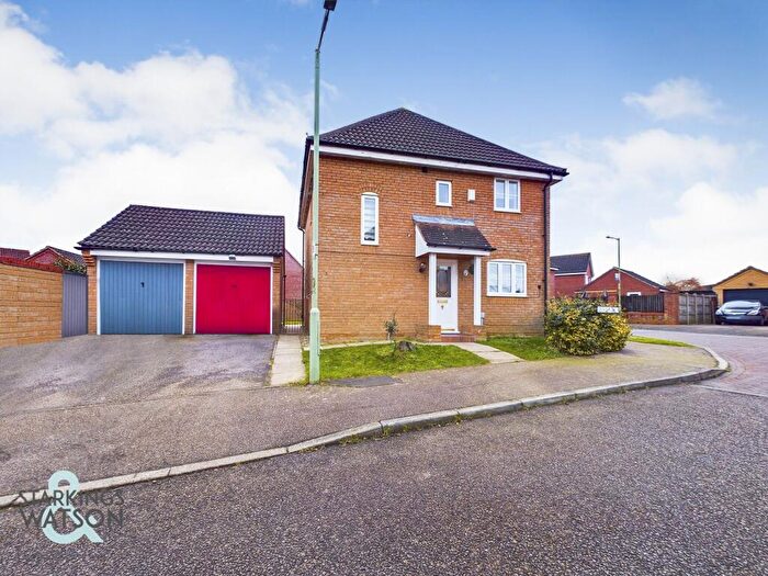 3 Bedroom Detached House To Rent In George Baldry Way, Bungay, NR35