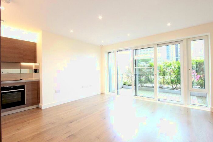 1 Bedroom Flat To Rent In Judde House, Duke Of Wellington Avenue, London, SE18