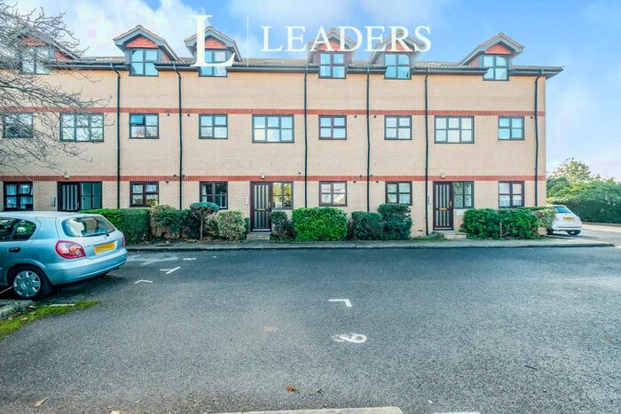 2 Bedroom Maisonette To Rent In Shermanbury Court Lancing, BN15