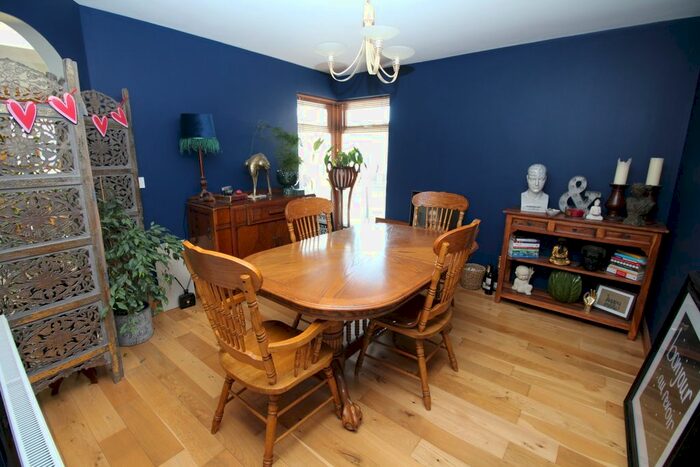 3 Bedroom Bungalow For Sale In Loughview Village, Carrickfergus, BT38