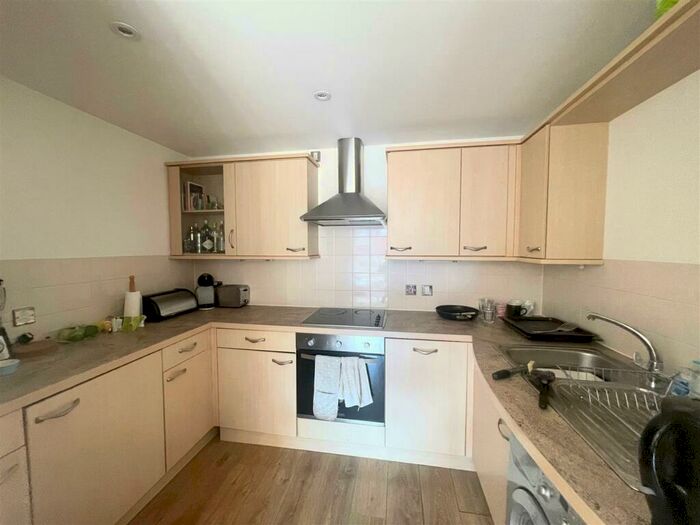2 Bedroom Apartment To Rent In **£pppw Excluding Bills** Ropewalk Court, Nottingham, - Trent Uni, NG1