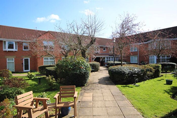 1 Bedroom Apartment For Sale In Malvern Court, Cleadon Village, SR6