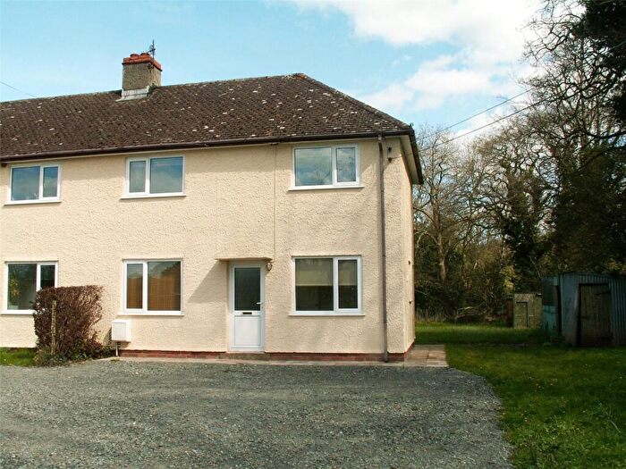 3 Bedroom End Of Terrace House To Rent In Orchard Cottage, Llanhamlach, Brecon, Powys, LD3