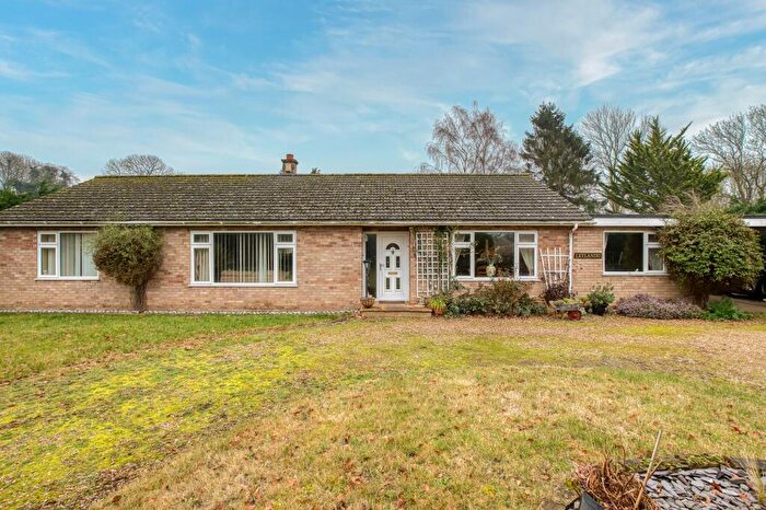 4 Bedroom Detached Bungalow For Sale In Aslacton Road, Forncett St. Peter, NR16