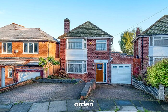 3 Bedroom Detached House For Sale In Millfield Road, Birmingham, B20