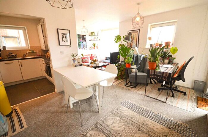 2 Bedroom Apartment To Rent In Copper Place, Fallowfield, Greater Manchester, M14