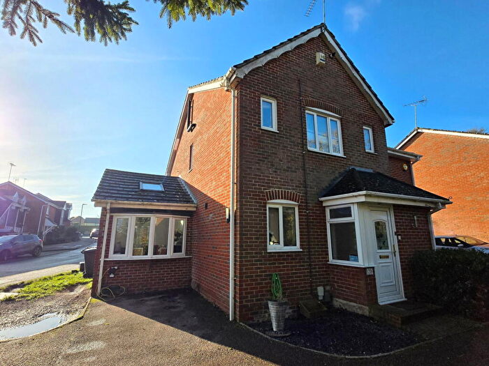 4 Bedroom Semi Detached House For Sale In Just Reduced - Tollsworth Way, Puckeridge, Herts, SG11