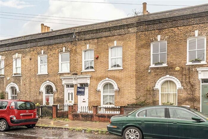 3 Bedroom Terraced House For Sale In Reverdy Road, Bermondsey, SE1