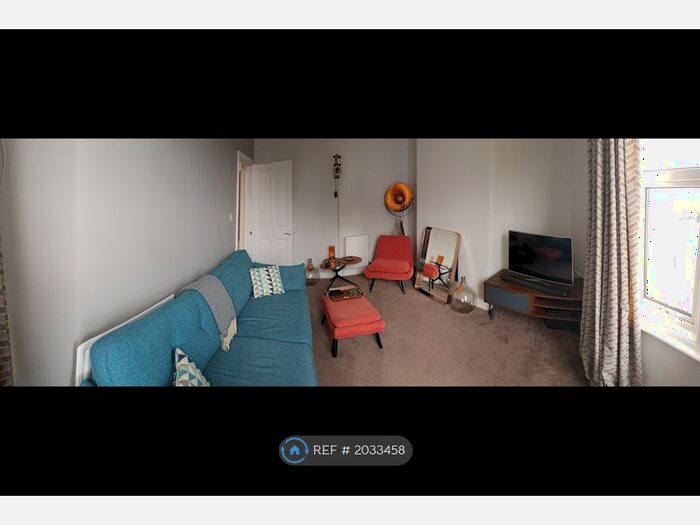 2 Bedroom Maisonette To Rent In Queens Park Road, Brighton, BN2