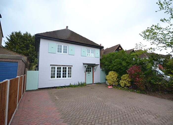 3 Bedroom Detached House To Rent In Shirley Road, Croydon, CR0