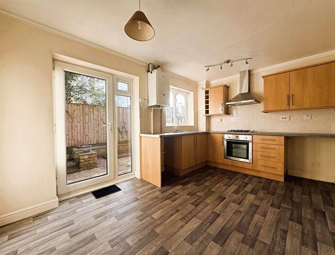 2 Bedroom Semi-Detached House For Sale In The Chase, Boroughbridge, YO51