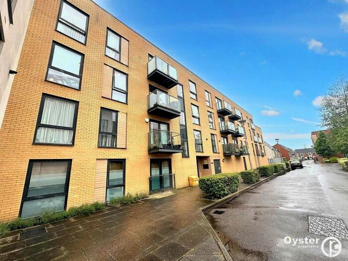 2 Bedroom Apartment To Rent In Velocity Way, Franklin House, EN3