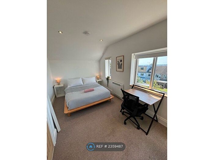 5 Bedroom Detached House To Rent In Bevendean Road, Brighton, BN2
