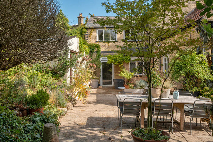 4 Bedroom Detached House For Sale In Butterrow Lane, Stroud, GL5