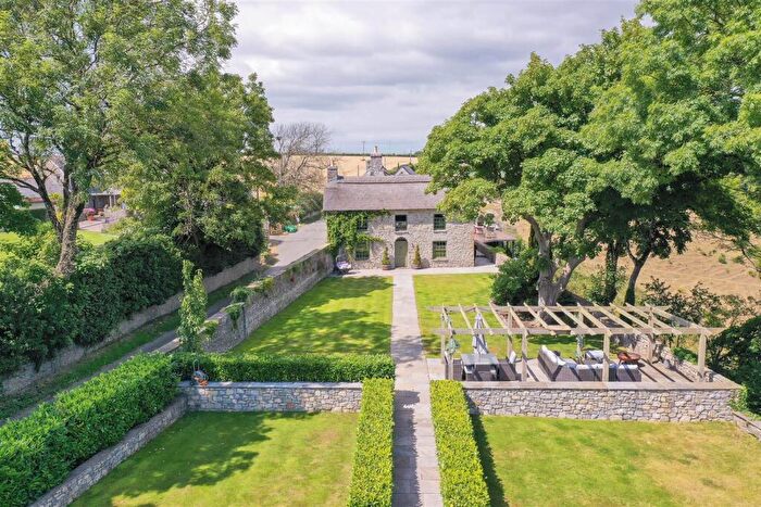 4 Bedroom Farm House For Sale In Near Llancarfan, Vale Of Glamorgan, CF62