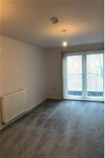 1 Bedroom Ground Flat To Rent In Greendykes Road, Edinburgh, EH16