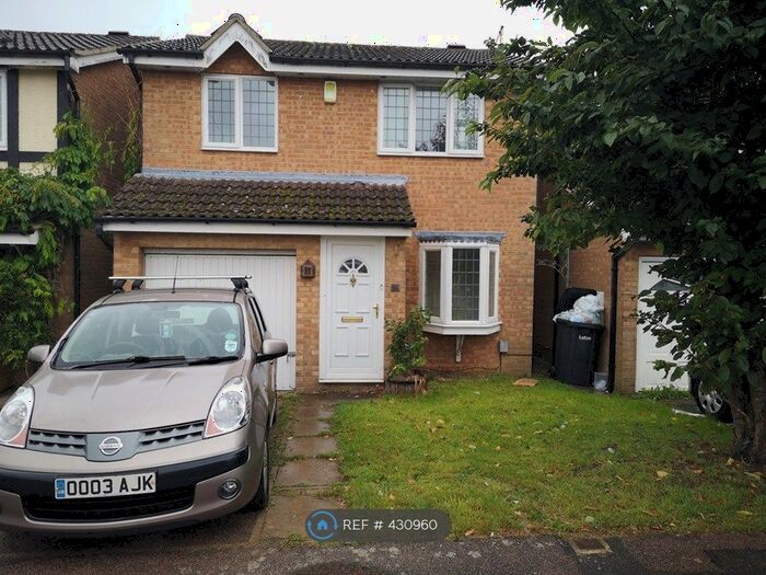 3 Bedroom Detached House To Rent In Kilmarnock Drive, Luton, LU2
